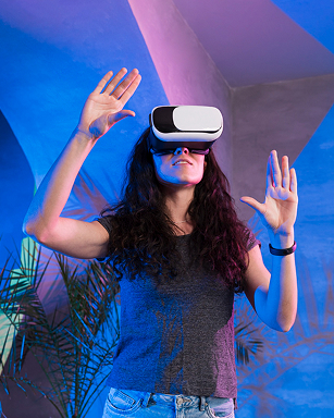 Student using a VR headset in an immersive learning session